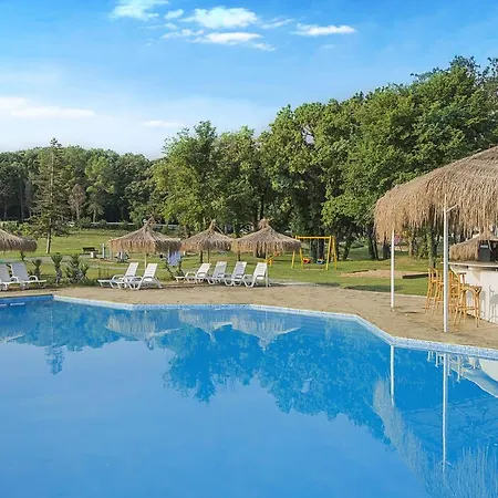 Ξενοδοχείο Forest 4*