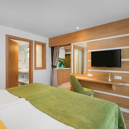 Forest Отель 4*