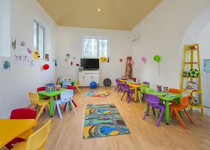 Forest فندق بريمورسكو